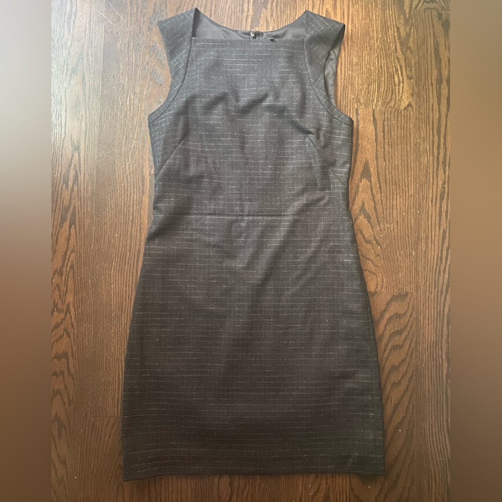 Theory Size 8 Gray Wool Silver Threads Dress Fitt… - image 5